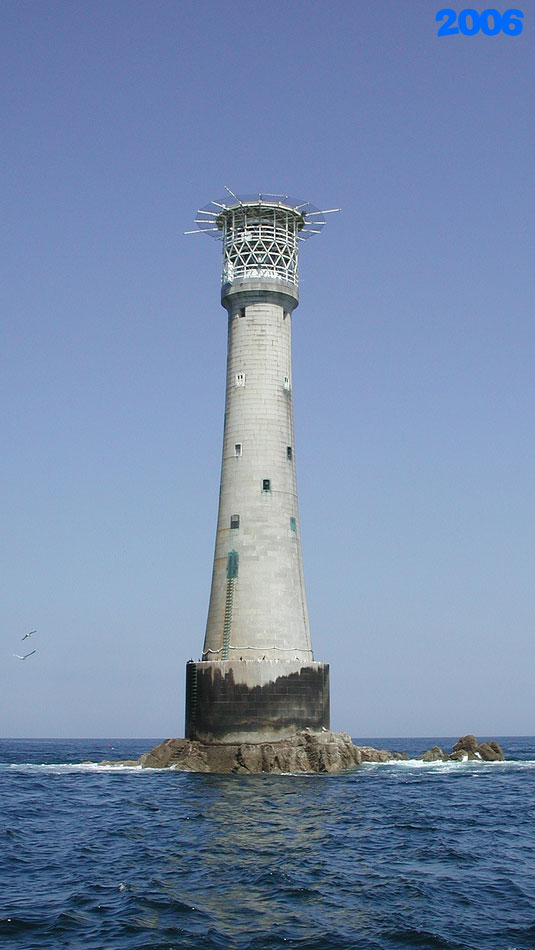 Bishop's Rock Lighthouse in 2006